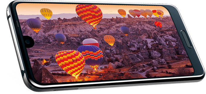 Флагманский смартфон Sharp Aquos R2 получил чипсет Snapdragon 845 и отдельную умную камеру для видеозаписи