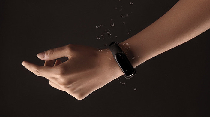 Xiaomi представляет ультрабюджетный фитнес-браслет Mi Band 3