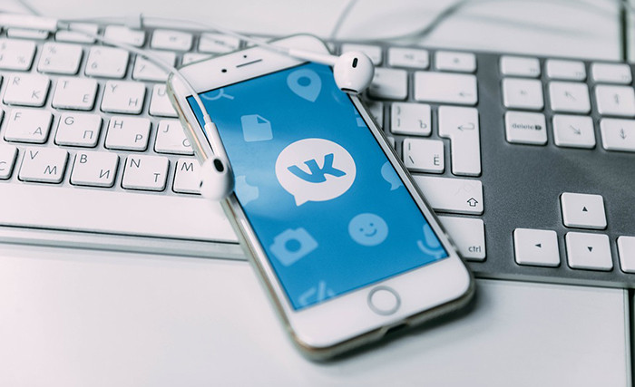 «ВКонтакте» запускает платежную платформу VK Pay без комиссий и будет развивать собственный маркетплейс 