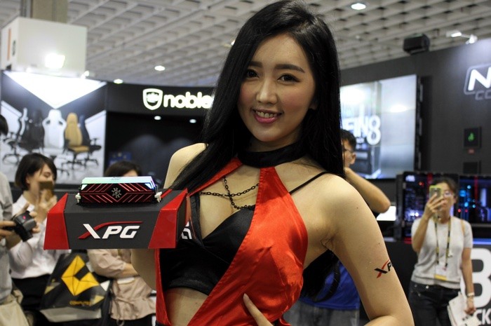 ADATA XPG SPECTRIX D80 DDR4 RGB