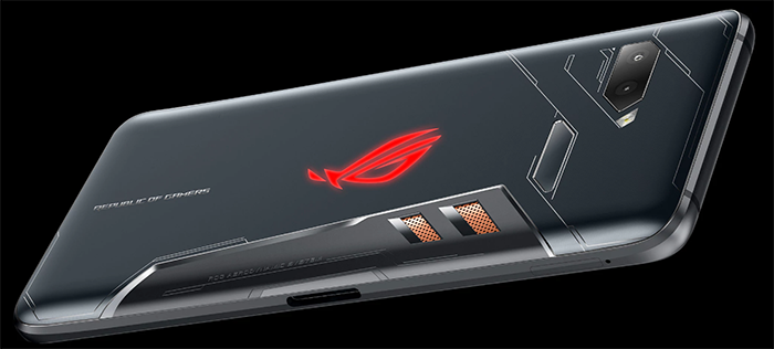 Computex 2018. Игровой смартфон ASUS ROG Phone получил разогнанный Snapdragon 845 и кучу необычных геймерских аксессуаров картинка Computex 2018. Игровой смартфон ASUS ROG Phone получил разогнанный Snapdragon 845 и кучу необычных геймерских аксессуаров