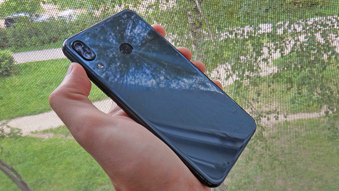 Обзор Asus ZenFone 5: атака клонов или один из лучших смартфонов с монобровью