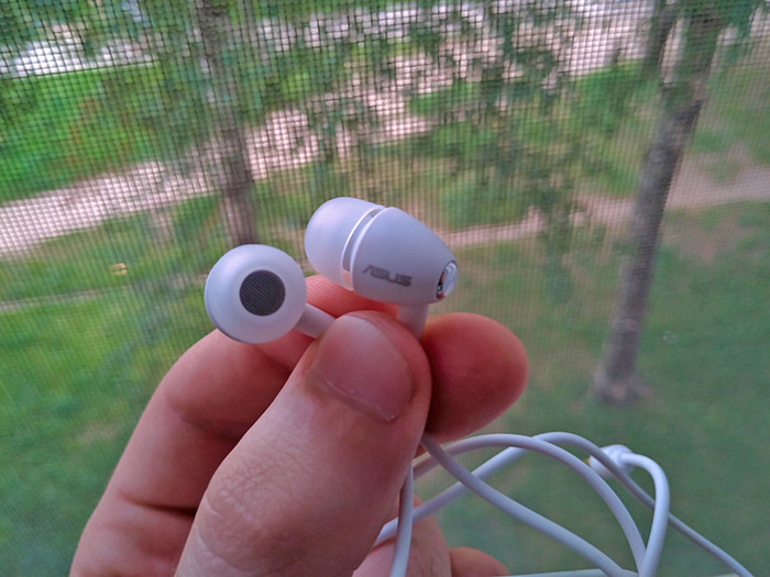 Обзор Asus ZenFone 5: атака клонов или один из лучших смартфонов с монобровью