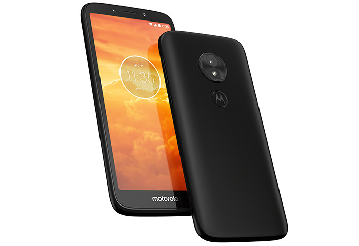 Motorola представила свой первый смартфон на базе Android Go Edition. Он заметно хуже прообраза