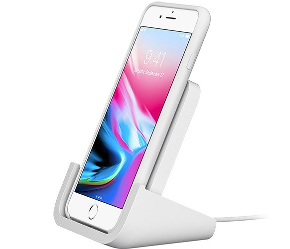 Logitech и Apple выпустили беспроводную зарядку для iPhone. Сделать это самостоятельно Apple пока не в сосятоянии