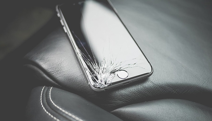 «МегаФон» обменяет разбитые iPhone на новые с доплатой