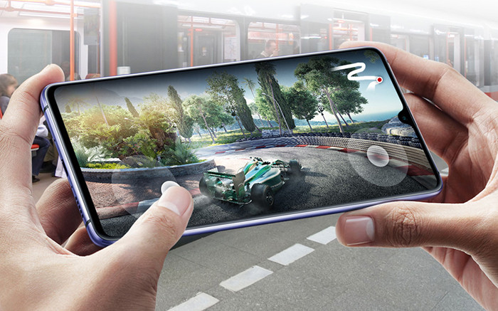 Самые глазастые: 7 смартфонов с тремя и четырьмя задними камерами