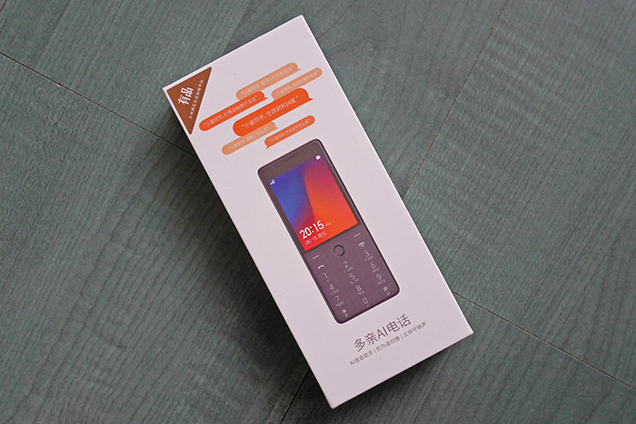 Обзор телефона Xiaomi Qin 1s – самого современного «кнопочника» в мире