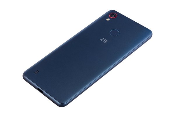 ZTE привезла в Россию бюджетный смартфон Blade A7 Vita с чипсетом Qualcomm и батареей на 3200 мАч