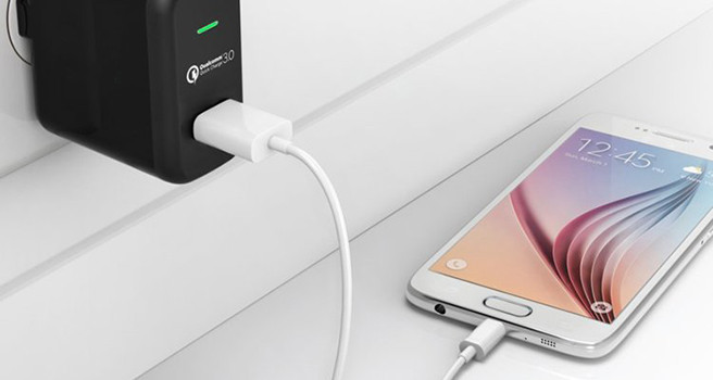 Когда времени очень мало: 5 смартфонов среднего класса с быстрой зарядкой