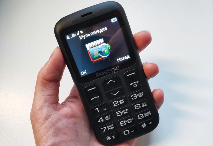 Обзор кнопочного телефона Prestigio Muze L1