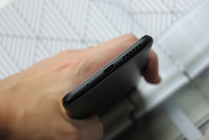 Обзор смартфона Tecno Spark CM