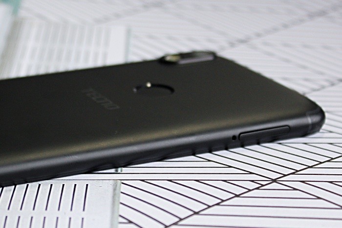 Обзор смартфона Tecno Spark CM