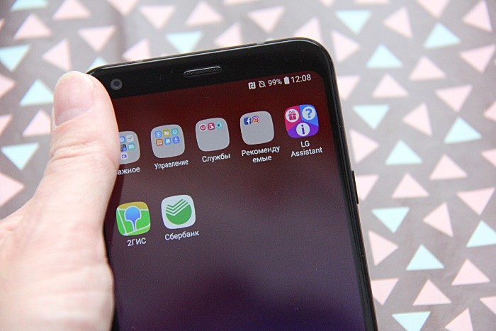 Отзыв об использовании смартфона LG Q7