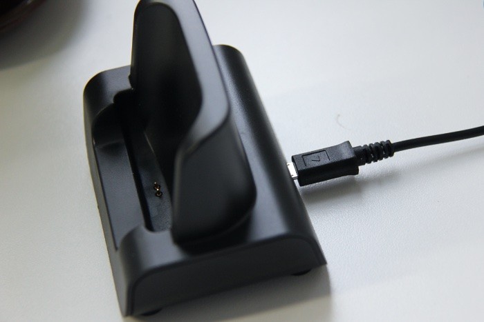 Обзор кнопочного телефона Prestigio Muze L1