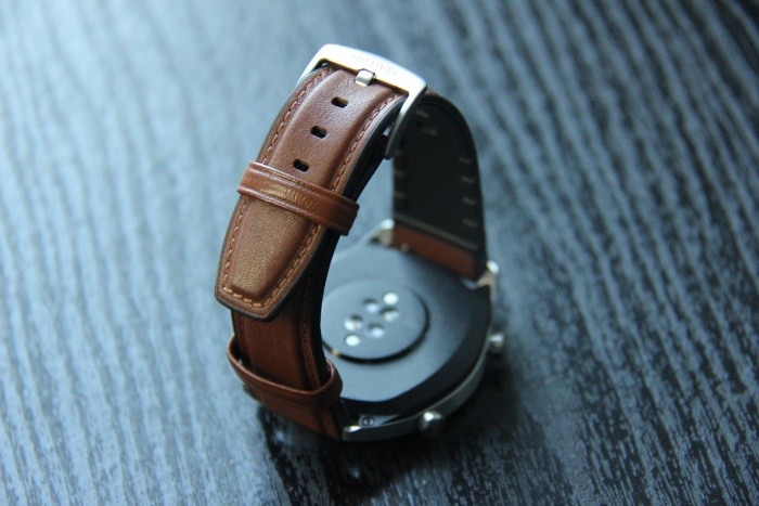 Обзор умных часов Huawei Watch GT