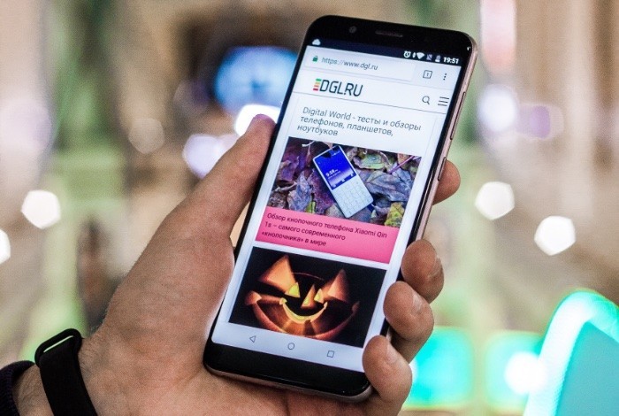 Лучшие смартфоны, покупки и акции уходящего года — от тех, кто никогда не ошибается