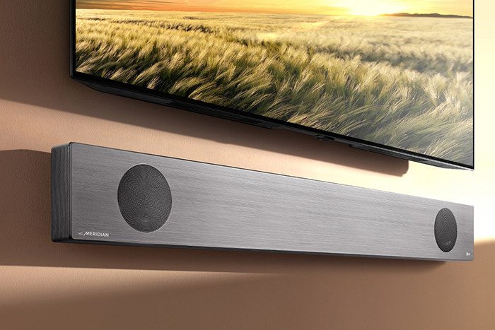 LG научит домашние кинотеатры прислушиваться к голосовым командам