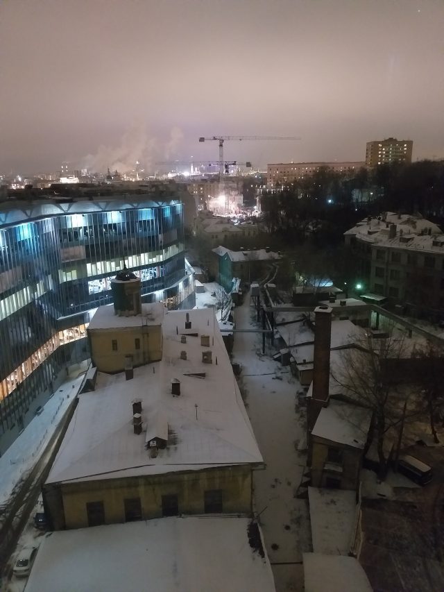 Samsung Galaxy J8 пример фото