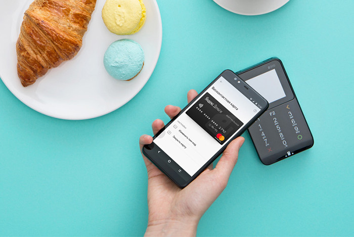 «Яндекс.Телефон» получил NFC, батарею с быстрой зарядкой и стеклянный корпус
