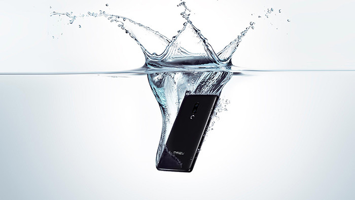 Meizu выпустила уникальный смартфон без кнопок, динамиков и разъемов