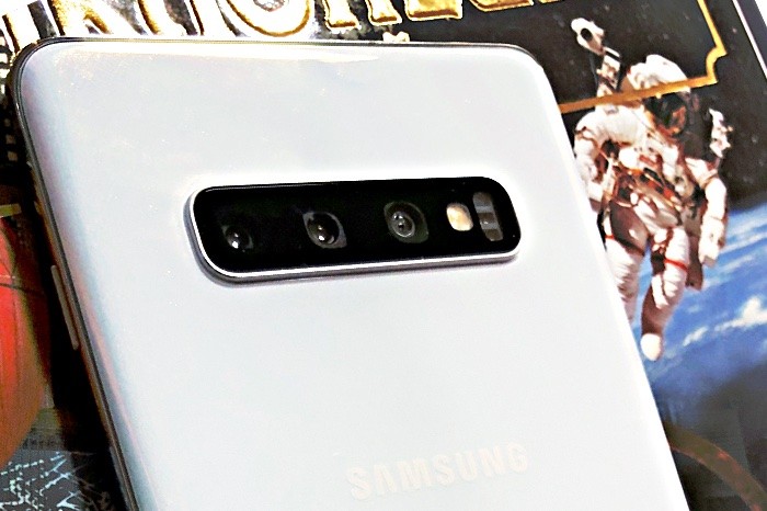 Обзор Samsung Galaxy S10 Plus