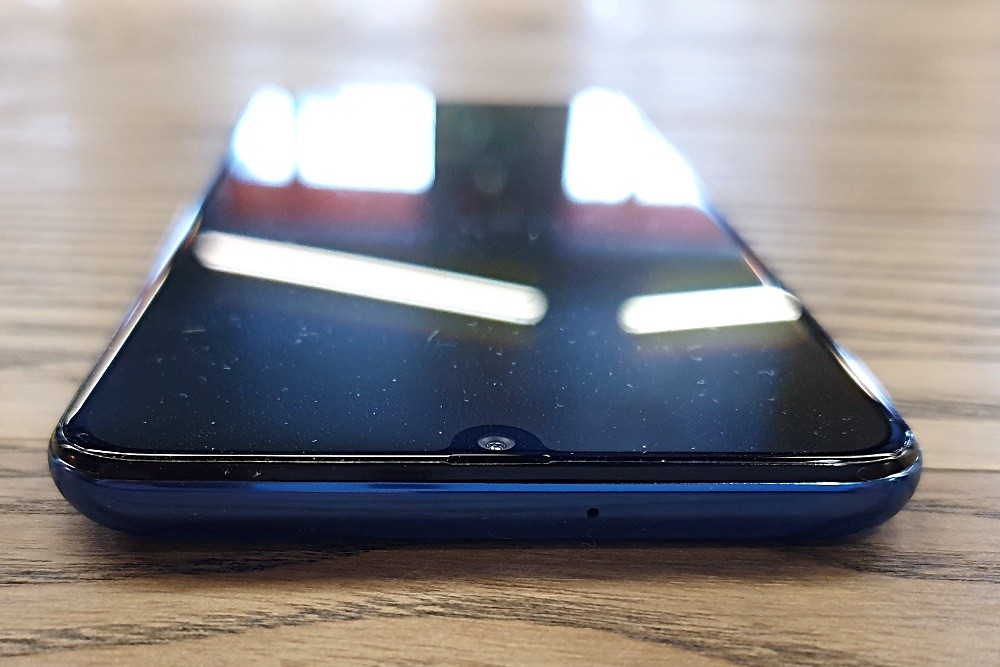 Обзор Galaxy A30: достойный конкурент недорогим смартфонам Xiaomi и Honor фото