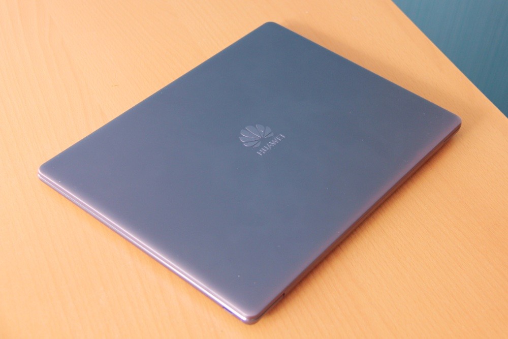 Обзор Huawei MateBook 13: бюджетный брат одного из лучших ноутбуков 2018 года фото
