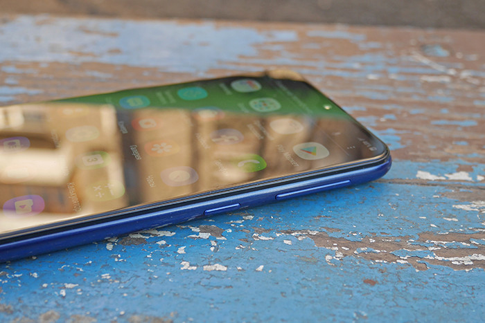 Обзор Samsung Galaxy M20: смартфон с аккумулятором на 5000 мАч и NFC за 13 тысяч рублей