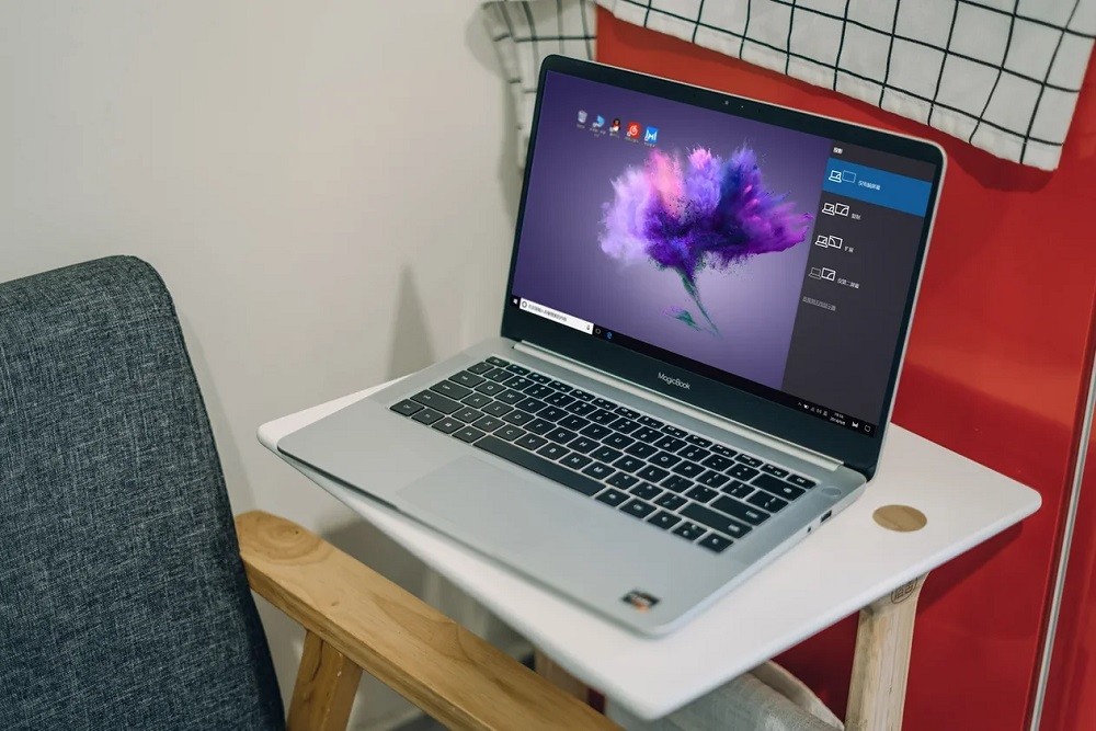 В России впервые представили ноутбук Honor. Он доступен с процессорами Intel и AMD