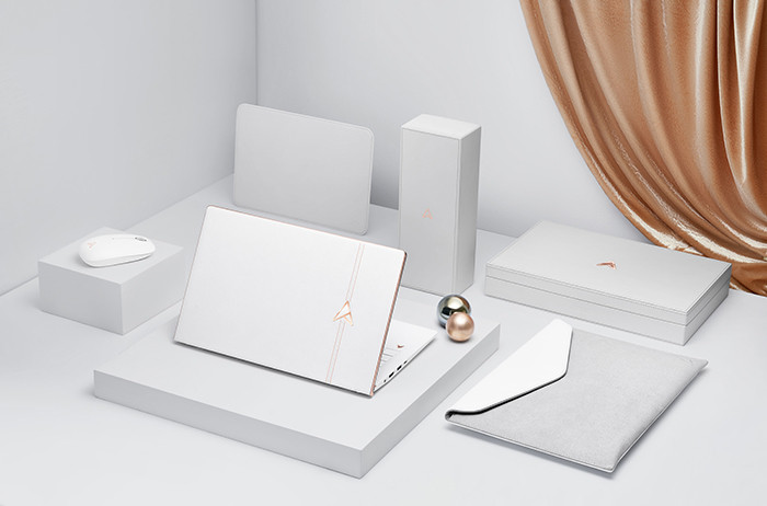 ASUS отметила юбилей спецверсией смартфона Zenfone 6 с аккумулятором на 5000 мАч и кожаным ноутбуком