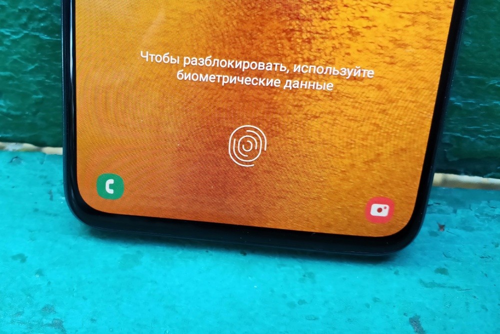 Обзор Samsung Galaxy A70: практичный смартфон с огромным экраном и мощной батареей