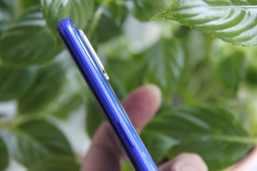 Обзор смартфона realme 3 Pro: недорогой смартфон с интересными возможностями фото