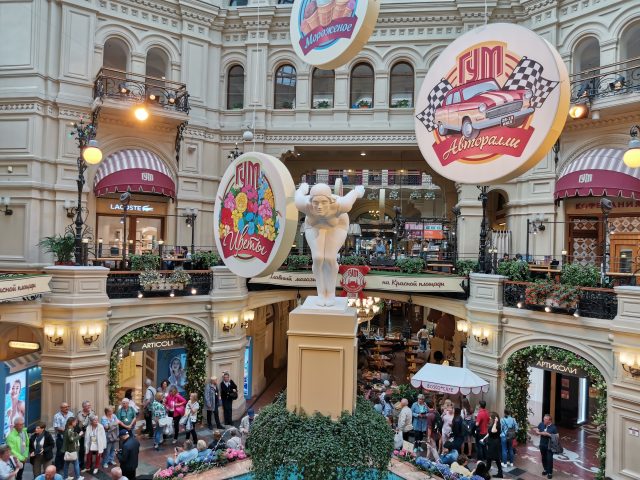 Обзор Honor 20 Pro: мощный камерофон, который хотел стать максимально бюджетным фото