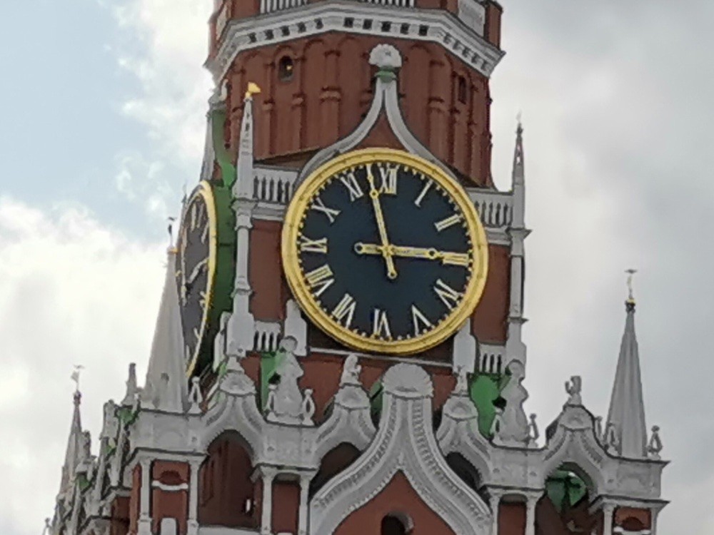 Обзор Honor 20 Pro: мощный камерофон, который хотел стать максимально бюджетным фото