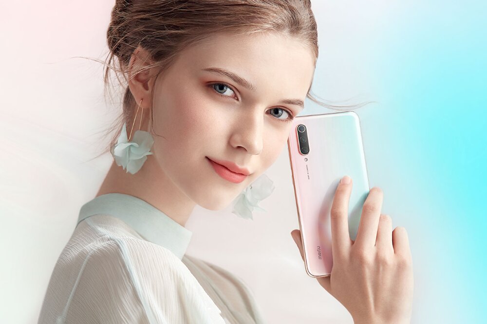 Xiaomi анонсировала молодежные смартфоны CC9 с AMOLED-экранами и мощными аккумуляторами