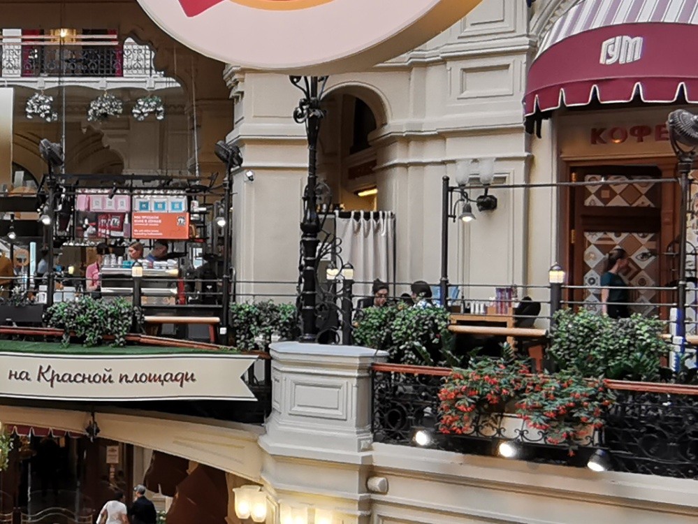 Обзор Honor 20 Pro: мощный камерофон, который хотел стать максимально бюджетным фото