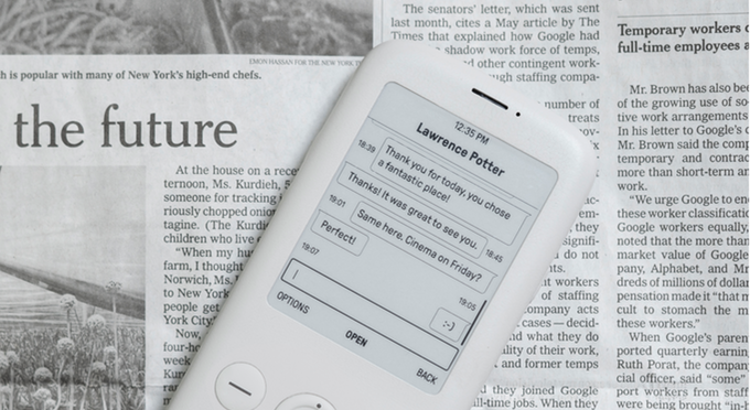 Создатель «Ведьмака» собирается выпустить свой «телефон мечты». Это кнопочный телефон с LTE и мощным аккумулятором картинка Создатель «Ведьмака» придумал крайне необычный кнопочный телефон с LTE и мощным аккумулятором