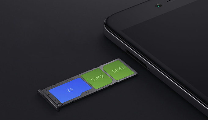 Названы самые популярные в России смартфоны с двумя SIM-картами