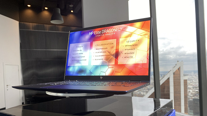 Премьера: В России представили уникальный ноутбук из океанического пластика с батареей на сутки работы