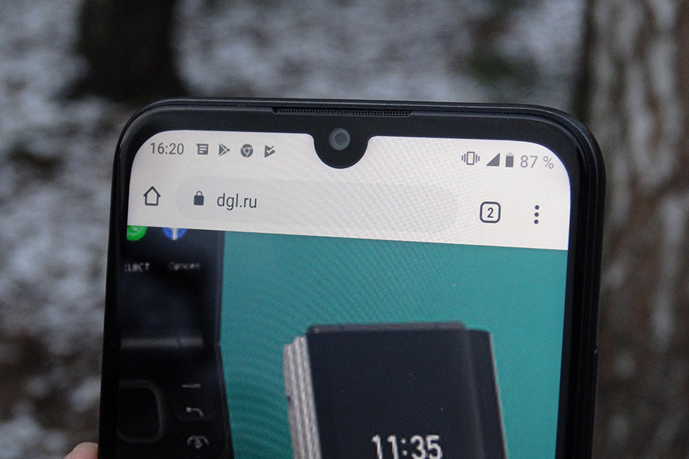 Обзор Moto E6 Plus: недорогой смартфон со съемной батареей фото