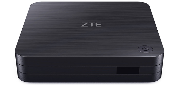 Премьеры недели: от умных часов с батареей на две недели работы до пары необычных кнопочных телефонов