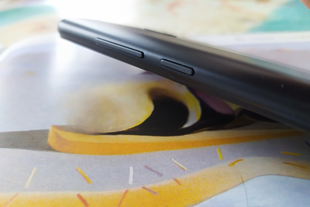 Обзор смартфона Redmi 8A: гениальный ультрабюджетник фото