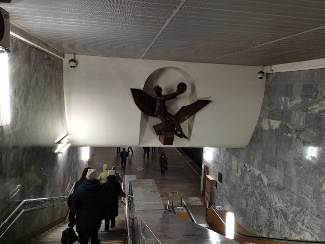 Обзор Huawei Mate 30 Pro: первый смартфон без сервисов Google фото