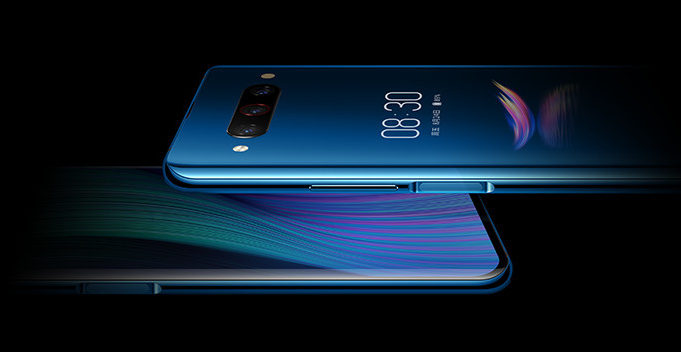 Премьера: В Россию неожиданно приехал один из самых необычных китайских смартфонов 2019 года