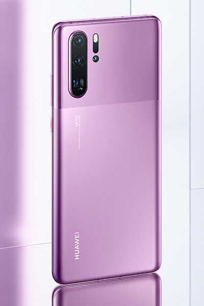 В России представлены новые версии наушников Huawei FreeBuds 3 и смартфона Huawei P30 Pro