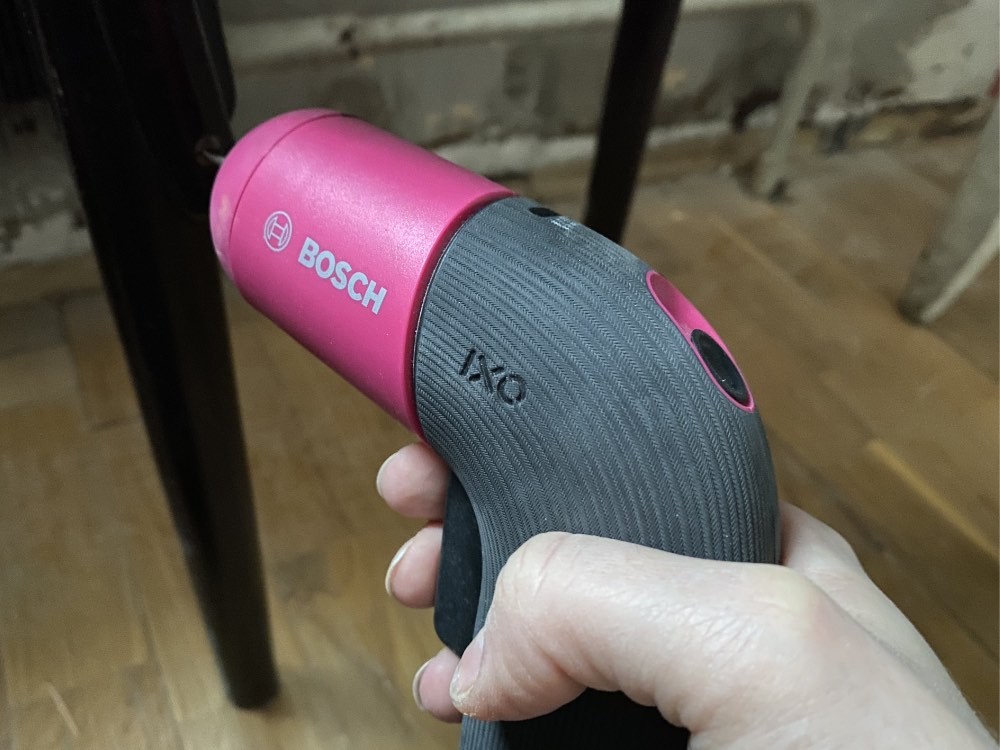 Bosch IXO 6 Colour Edition 