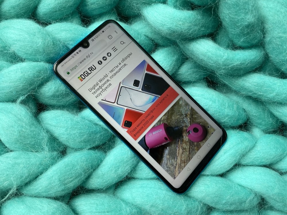 Как выбрать смартфон? 7 вещей, о которых вас «забудут» предупредить в магазине картинка Honor 20 Lite