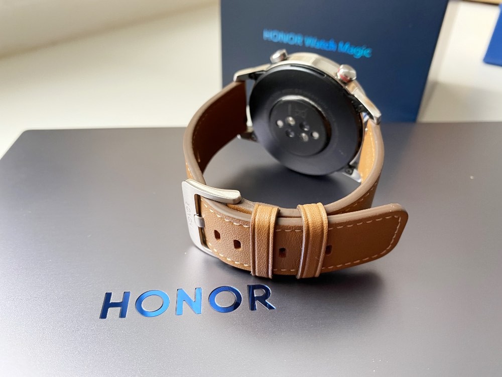 Обзор Honor Magic Watch 2: почти идеальные мужские часы фото