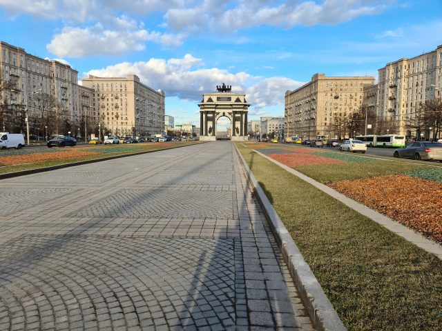 Какой смартфон снимает лучше: сравниваем Samsung Galaxy S20 Ultra с Huawei P30 Pro и Mi Note 10 фото